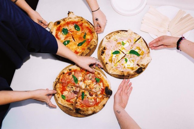 Neapolská pizza od Pizza Buona